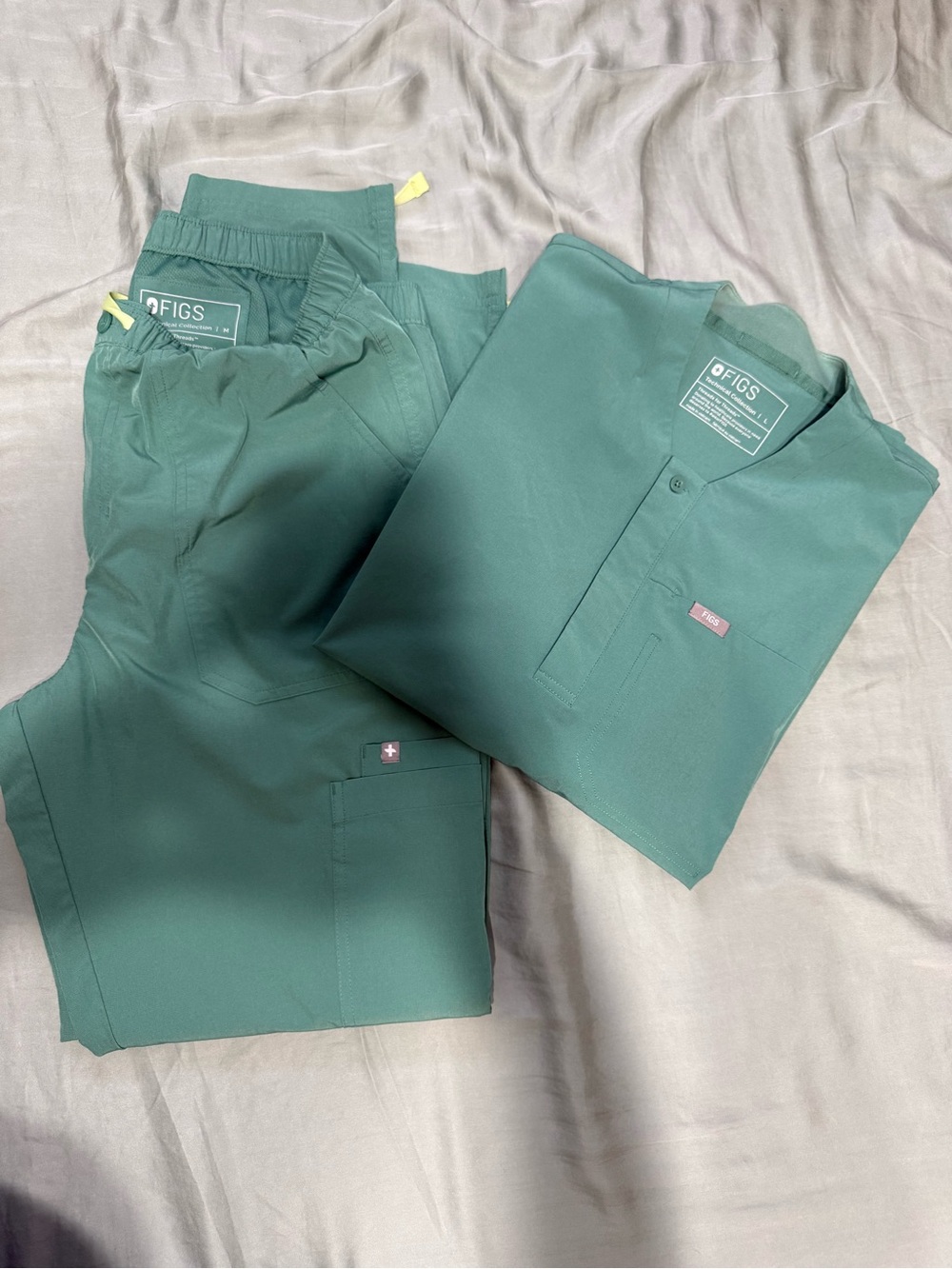 Figs Men’s Teal Green Joggers - Medical Scrub Set